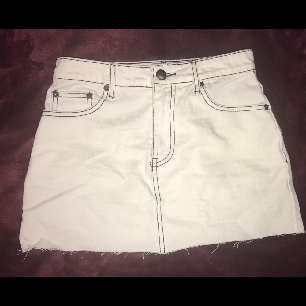 Forever 21 Mini skirt white with black lines